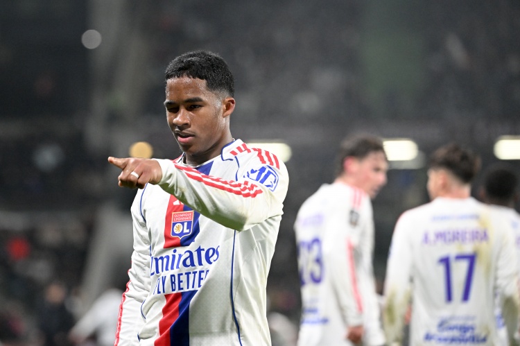 姆巴佩：现在有些队友还是孩子，感觉自己像老将，其实我还很年轻