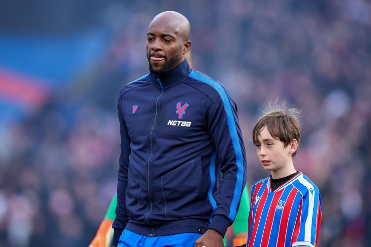 此前8罚全铁不是偶然？周琦本场首次站上罚球线 2罚全铁